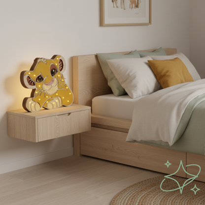 Lampada Simba Re Leone LED da Comodino - Luce Notturna Neonati in MDF - AllCraftLab